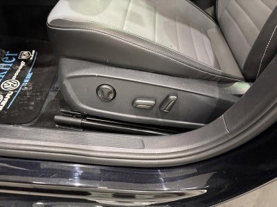 2025 Volkswagen Jetta SE Auto