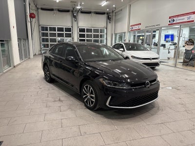 2025 Volkswagen Jetta SE Auto