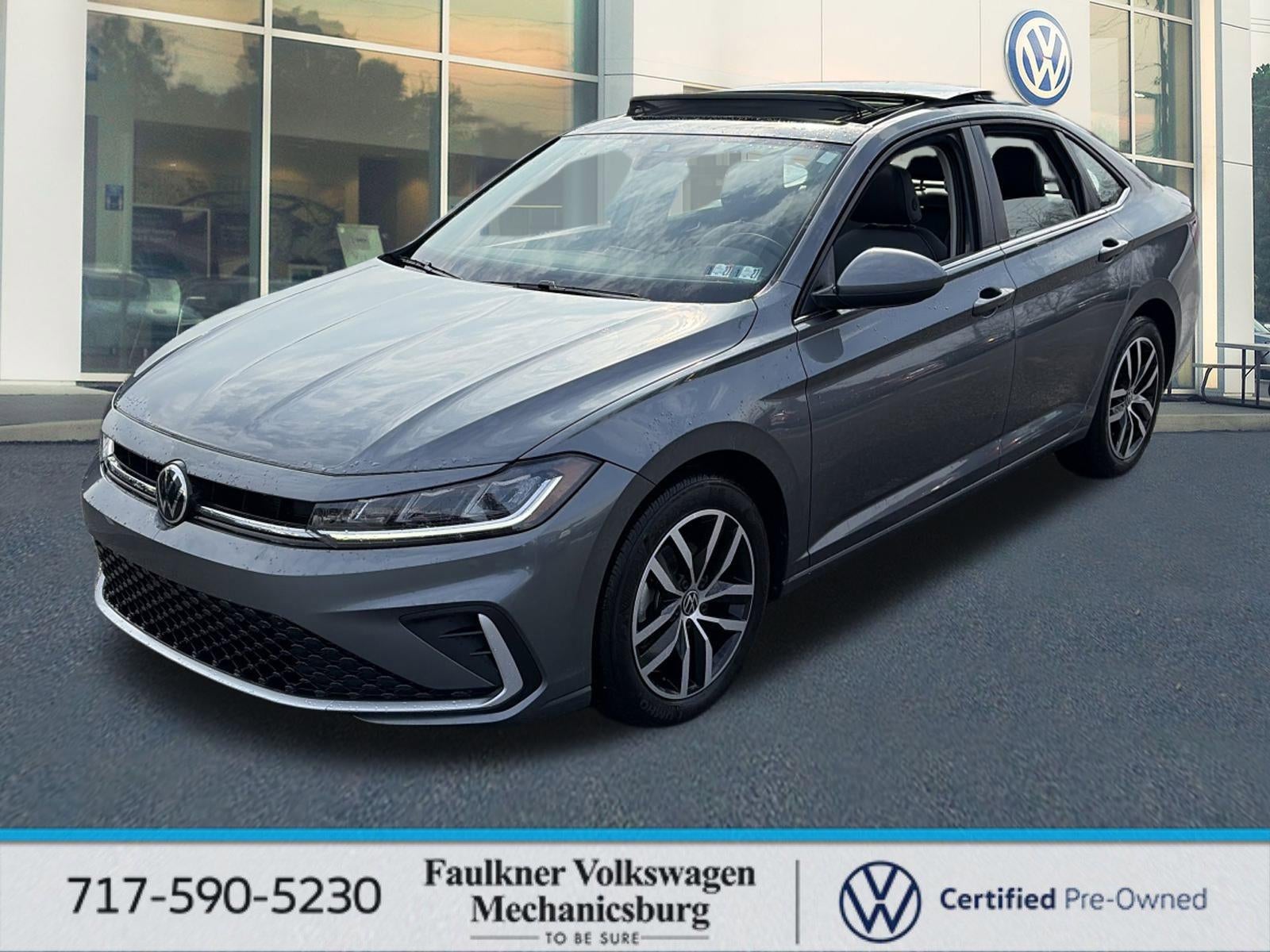 2025 Volkswagen Jetta SE Auto