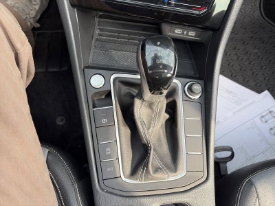 2025 Volkswagen Jetta SE Auto