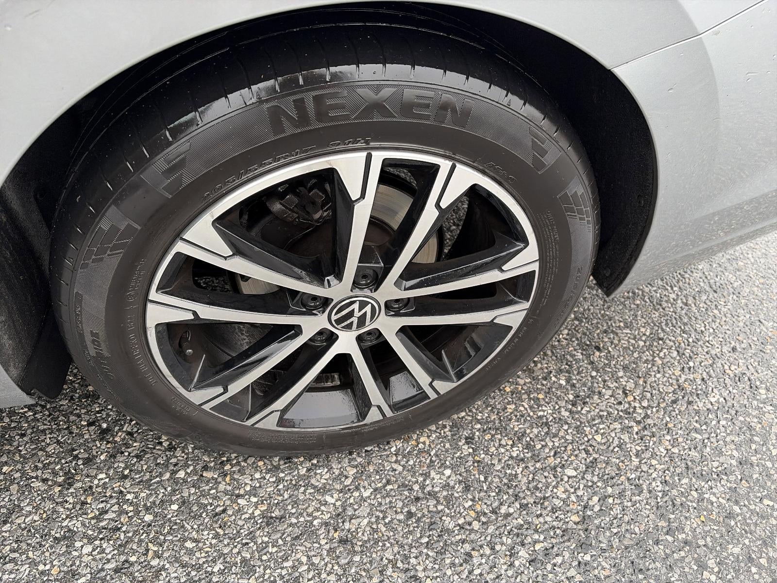 2023 Volkswagen Jetta Sport Auto