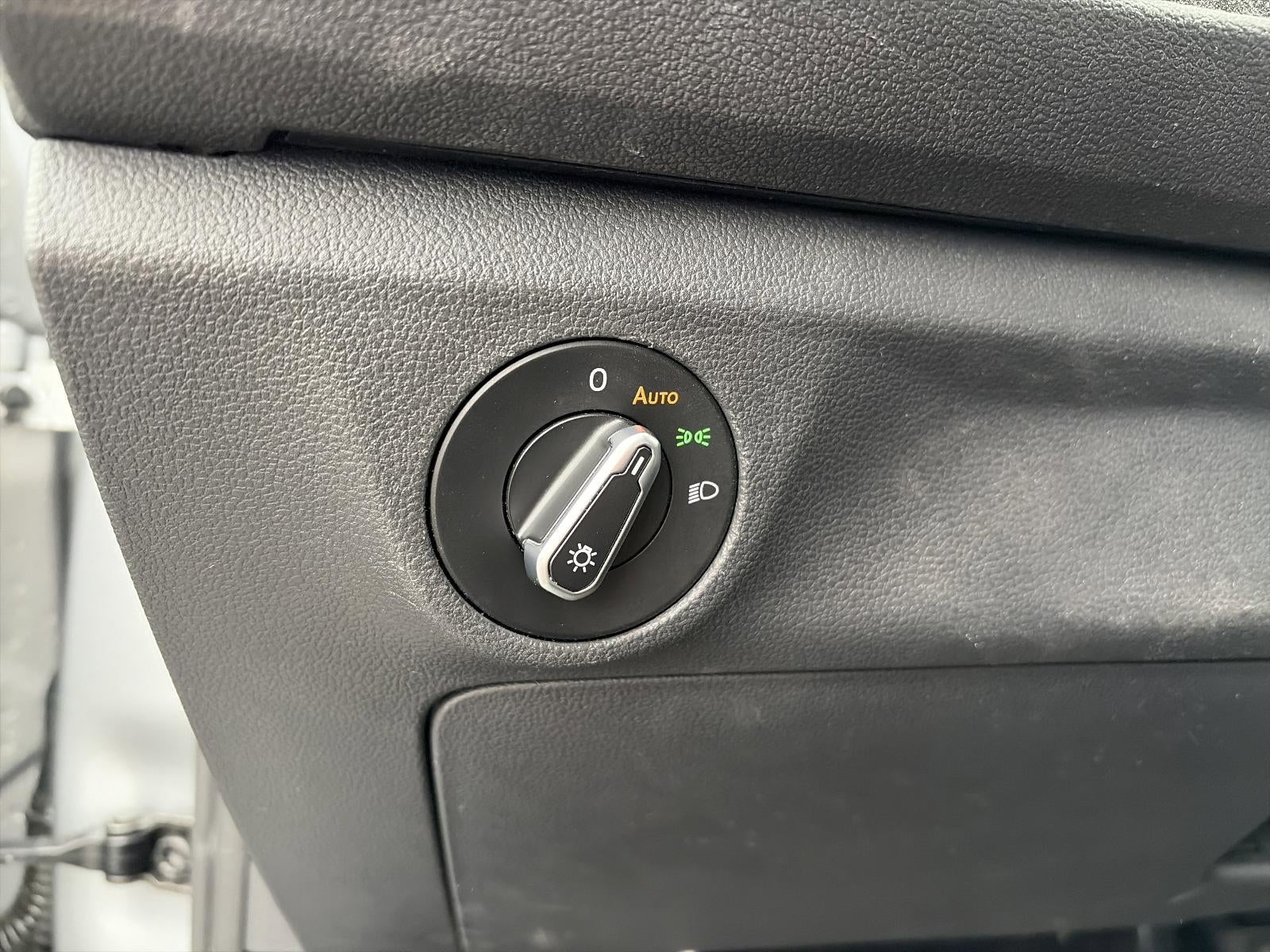 2023 Volkswagen Jetta Sport Auto