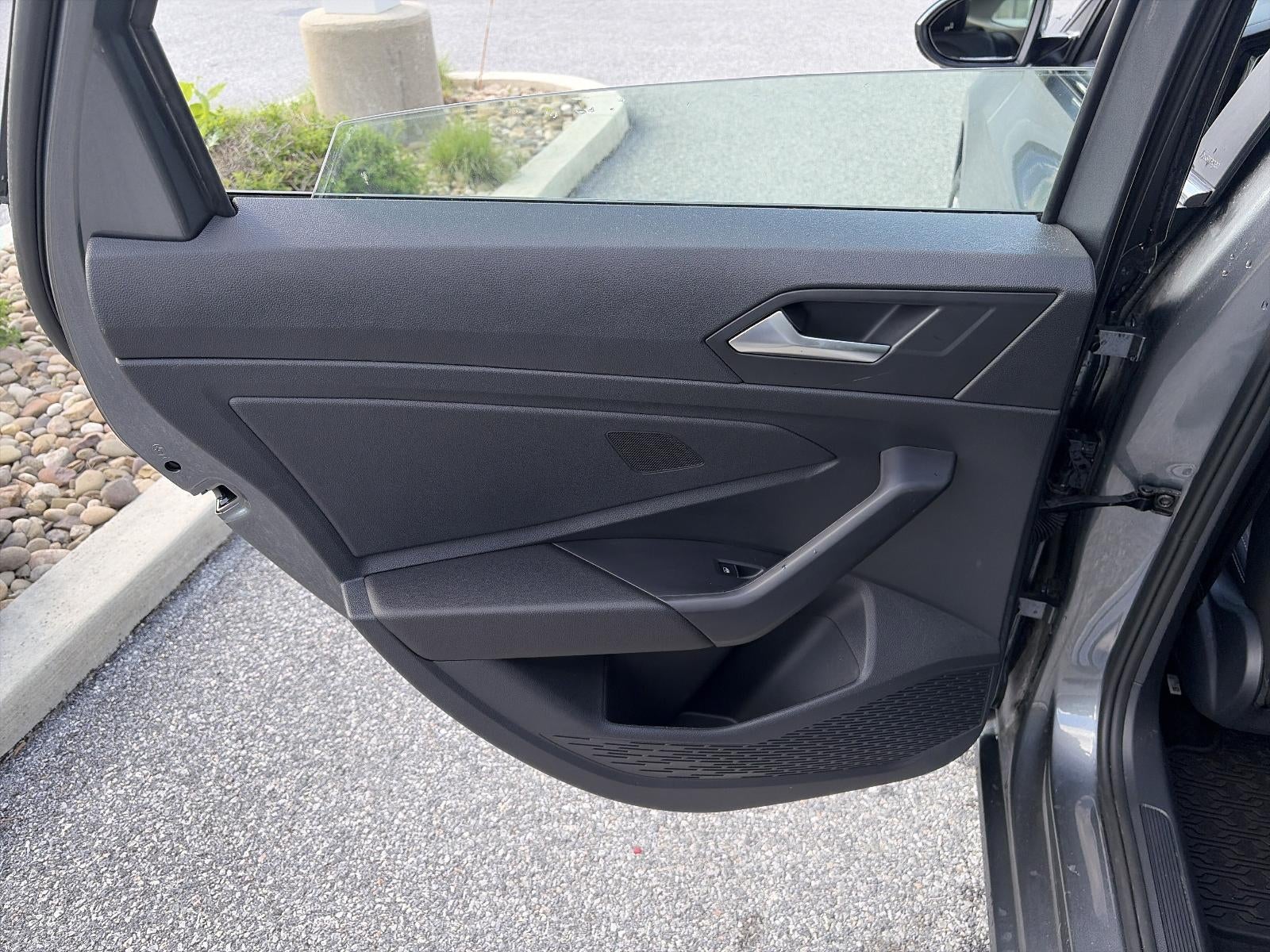 2024 Volkswagen Jetta SE Auto