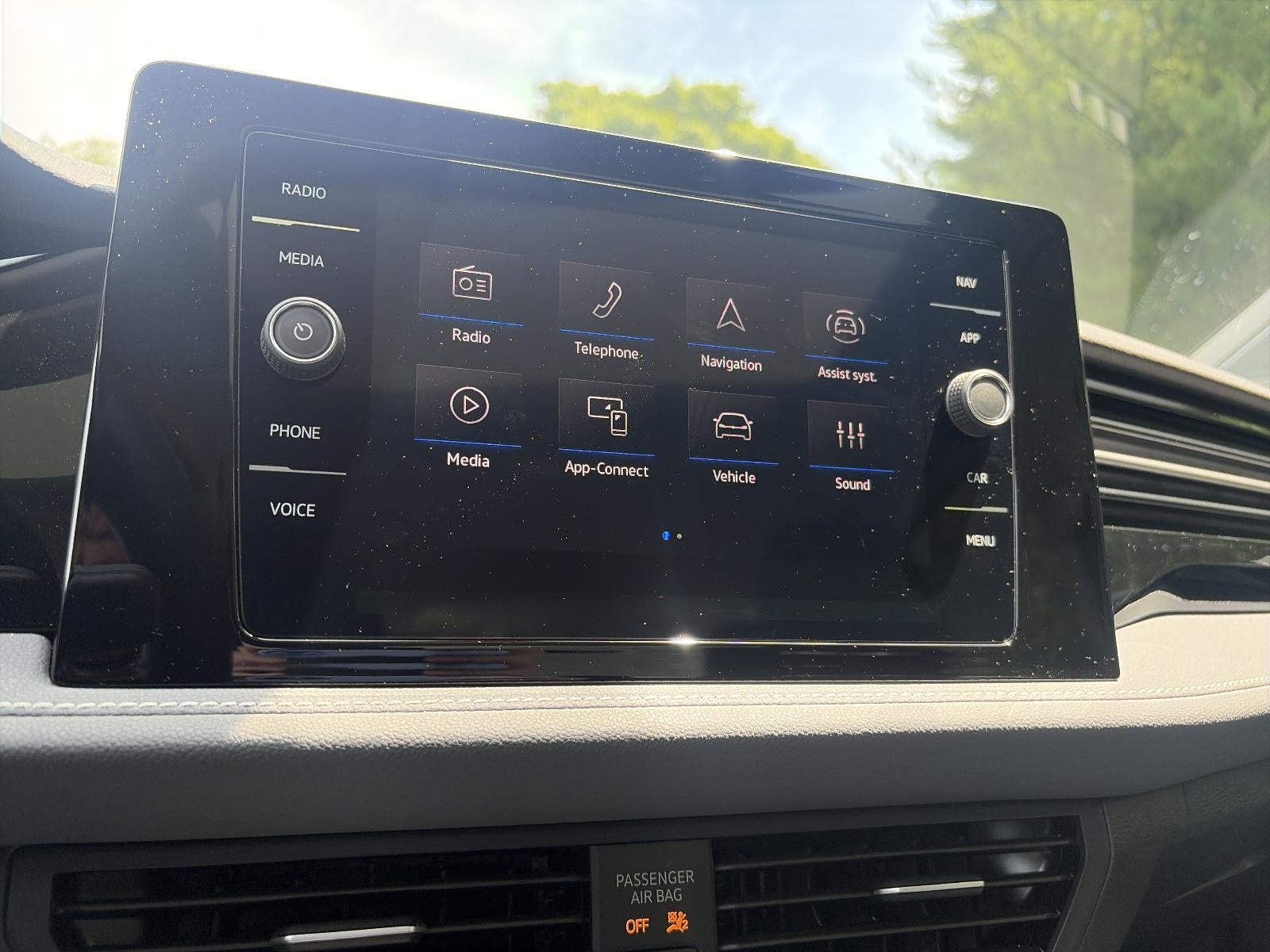2025 Volkswagen Jetta SEL Auto