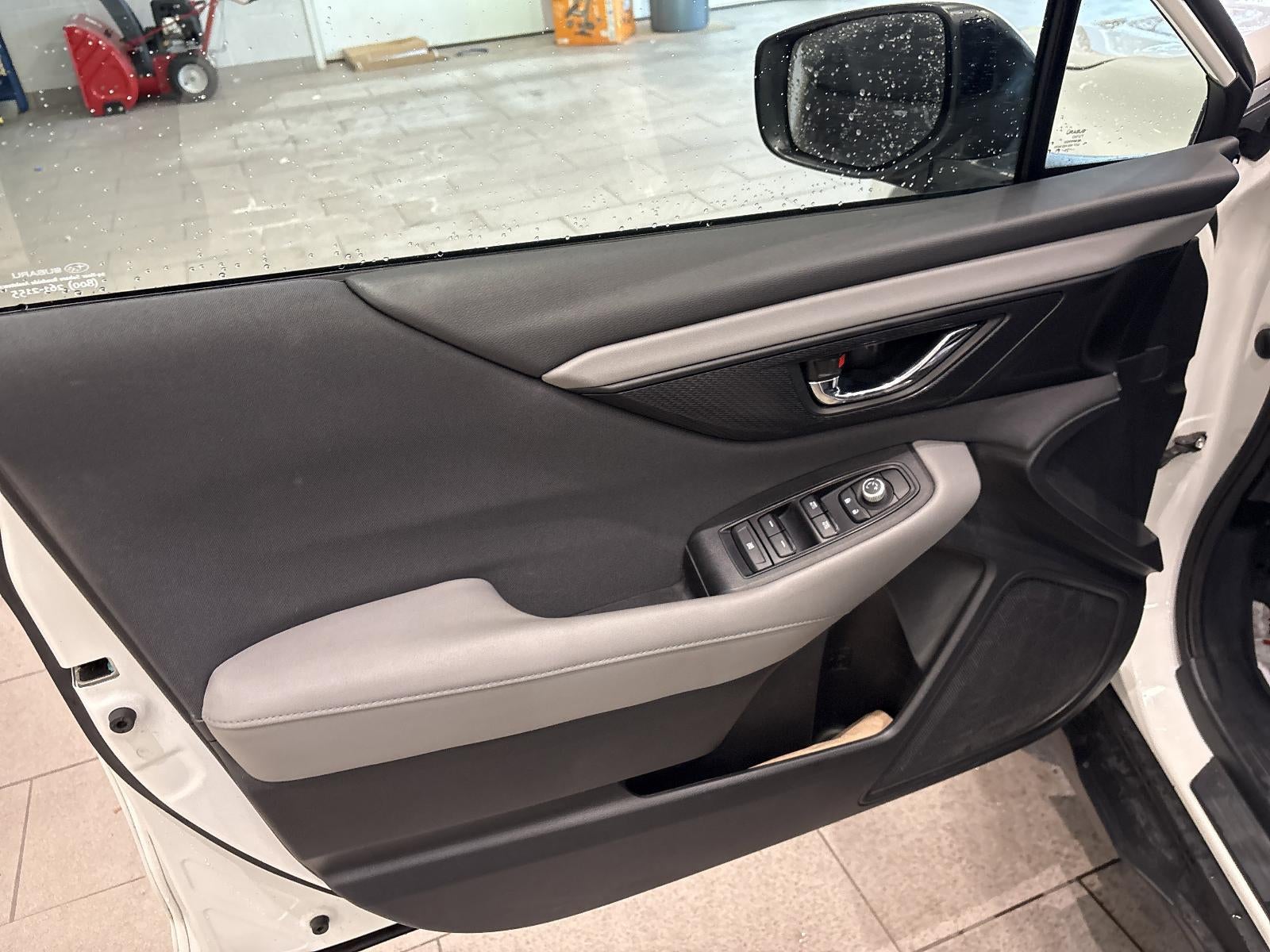 2022 Subaru Outback Premium CVT