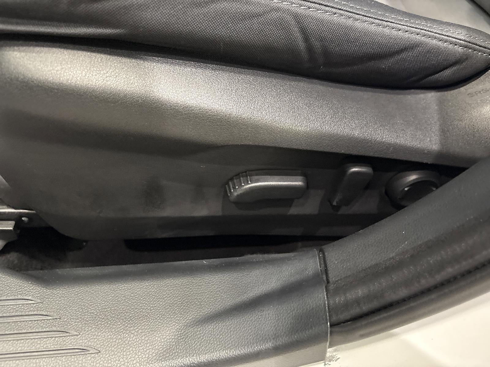 2022 Subaru Outback Premium CVT