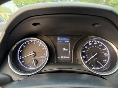 2019 Toyota Camry LE Auto (SE)