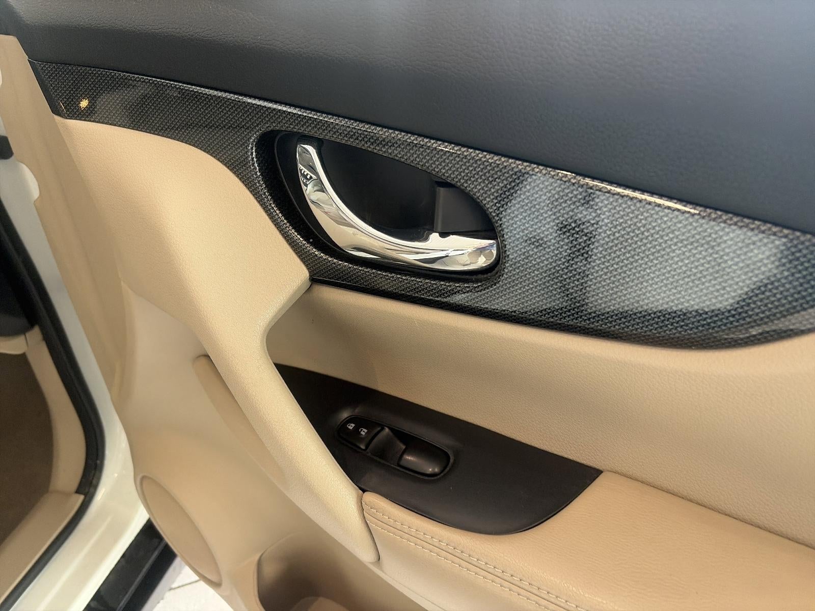 2014 Nissan Rogue AWD 4dr SL