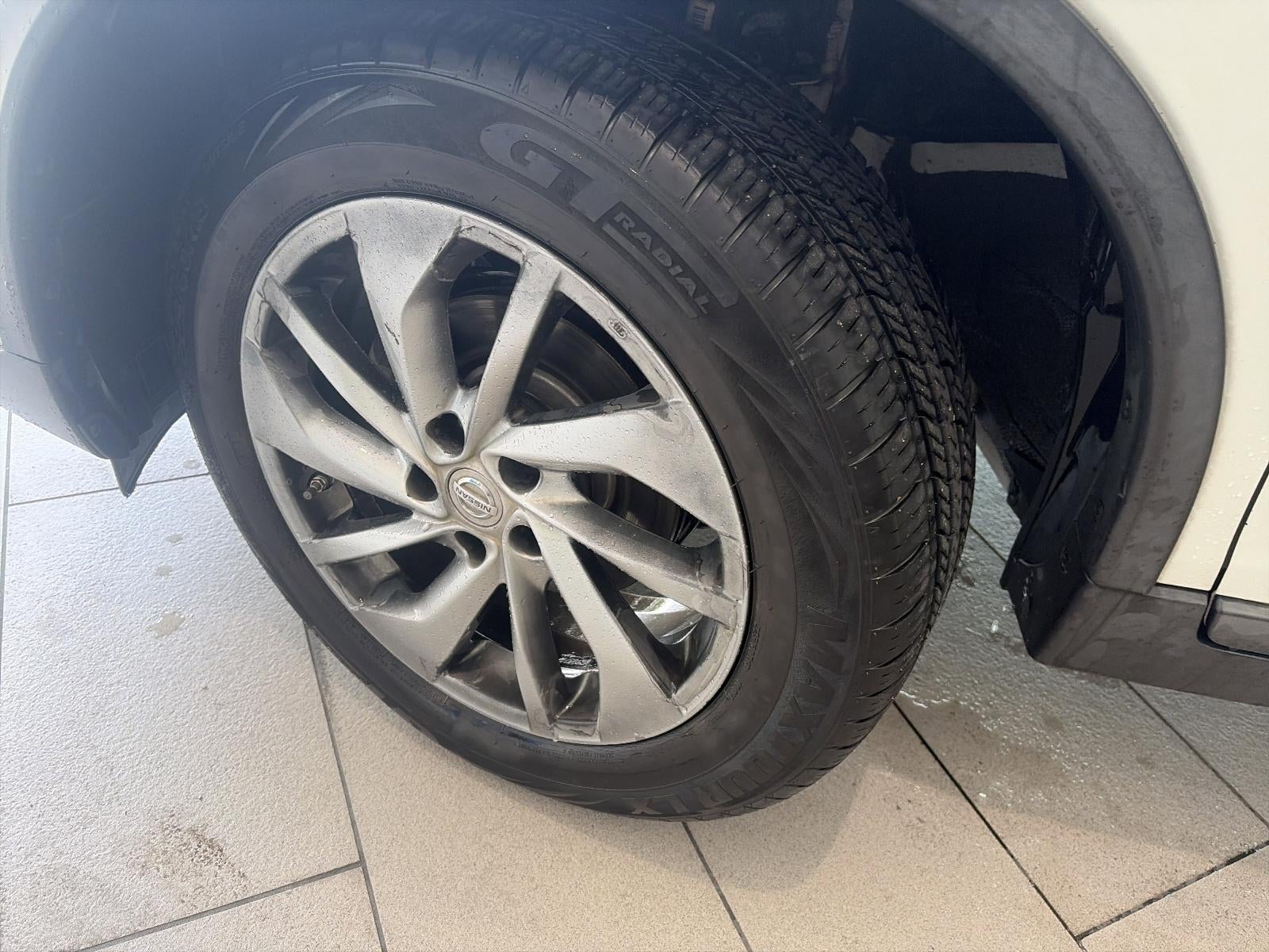2014 Nissan Rogue AWD 4dr SL