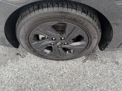 2022 Hyundai ELANTRA SEL IVT