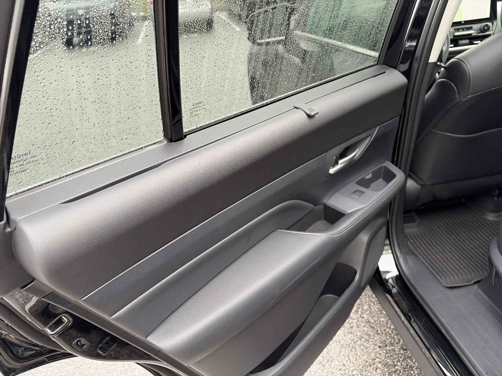 2025 Toyota Grand Highlander Hybrid LE AWD (Natl)