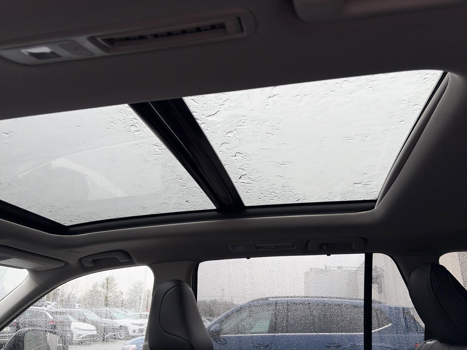 2025 Toyota Grand Highlander Hybrid LE AWD (Natl)