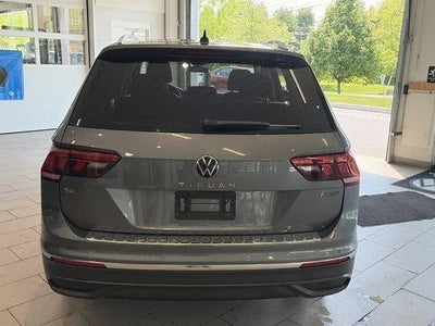 2025 Toyota Sienna XLE AWD 7-Passenger (Natl)