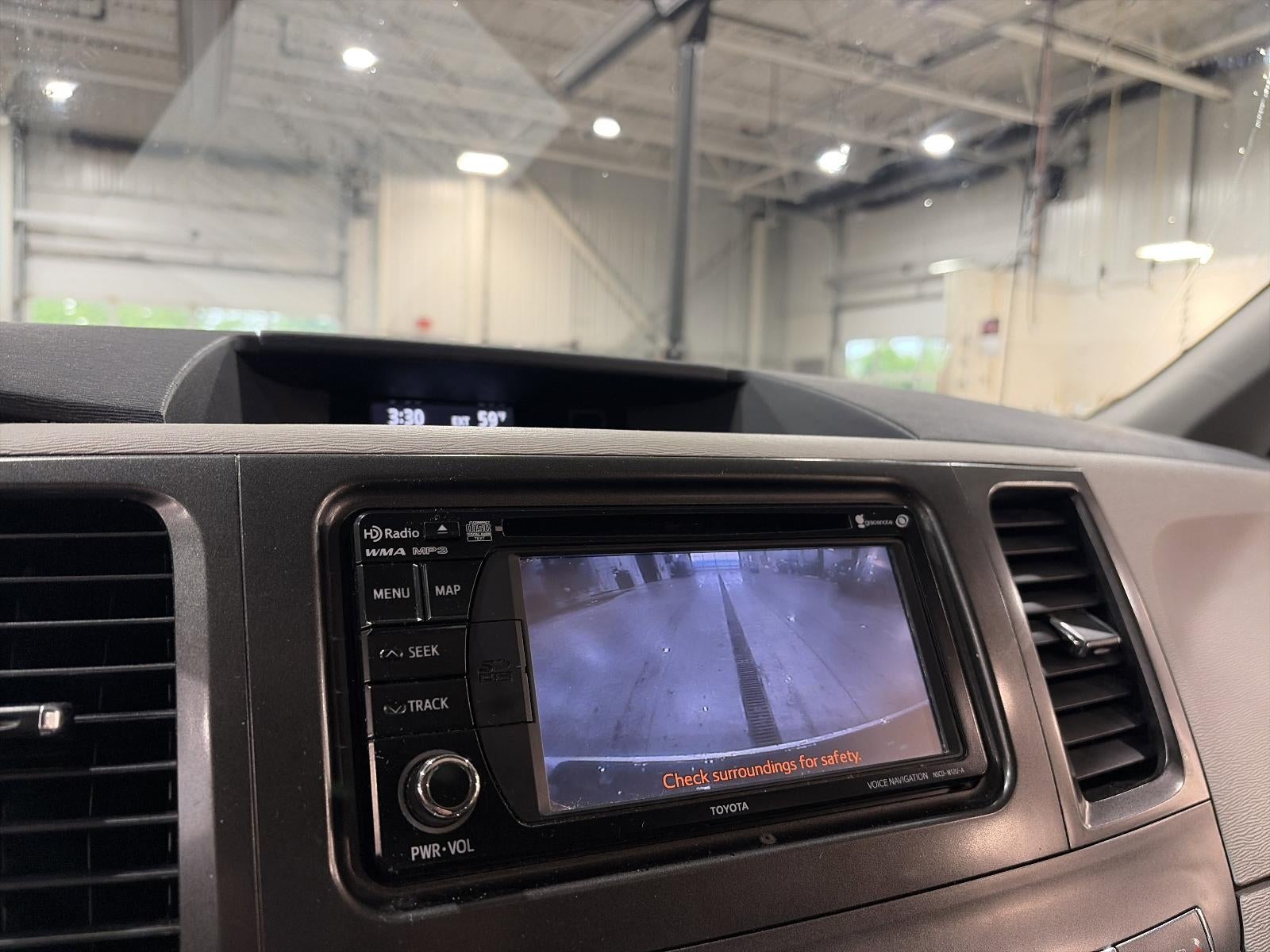 2013 Toyota Sienna 5dr 8-Pass Van V6 SE FWD (Natl)