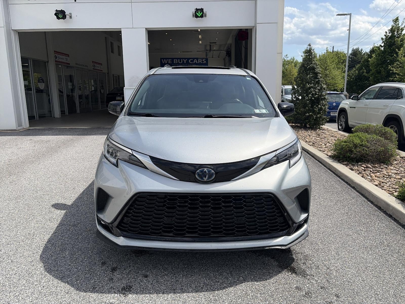 2022 Toyota Sienna XSE AWD 7-Passenger (Natl)