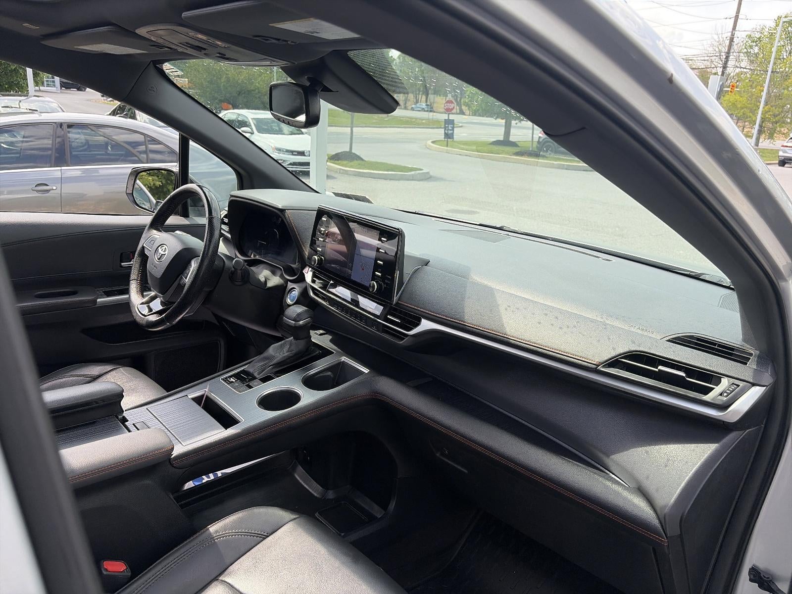 2022 Toyota Sienna XSE AWD 7-Passenger (Natl)