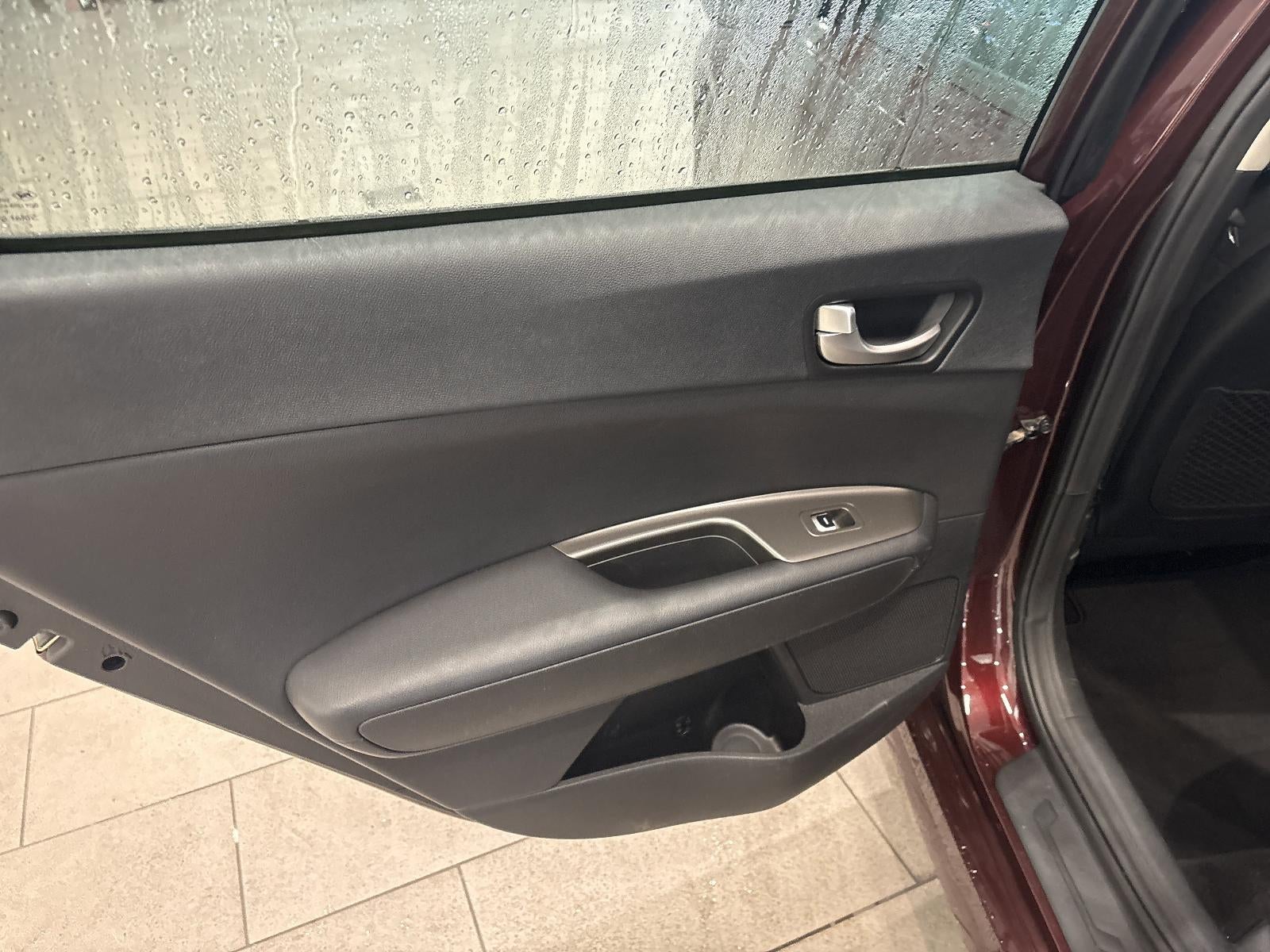 2020 Kia Optima LX Auto