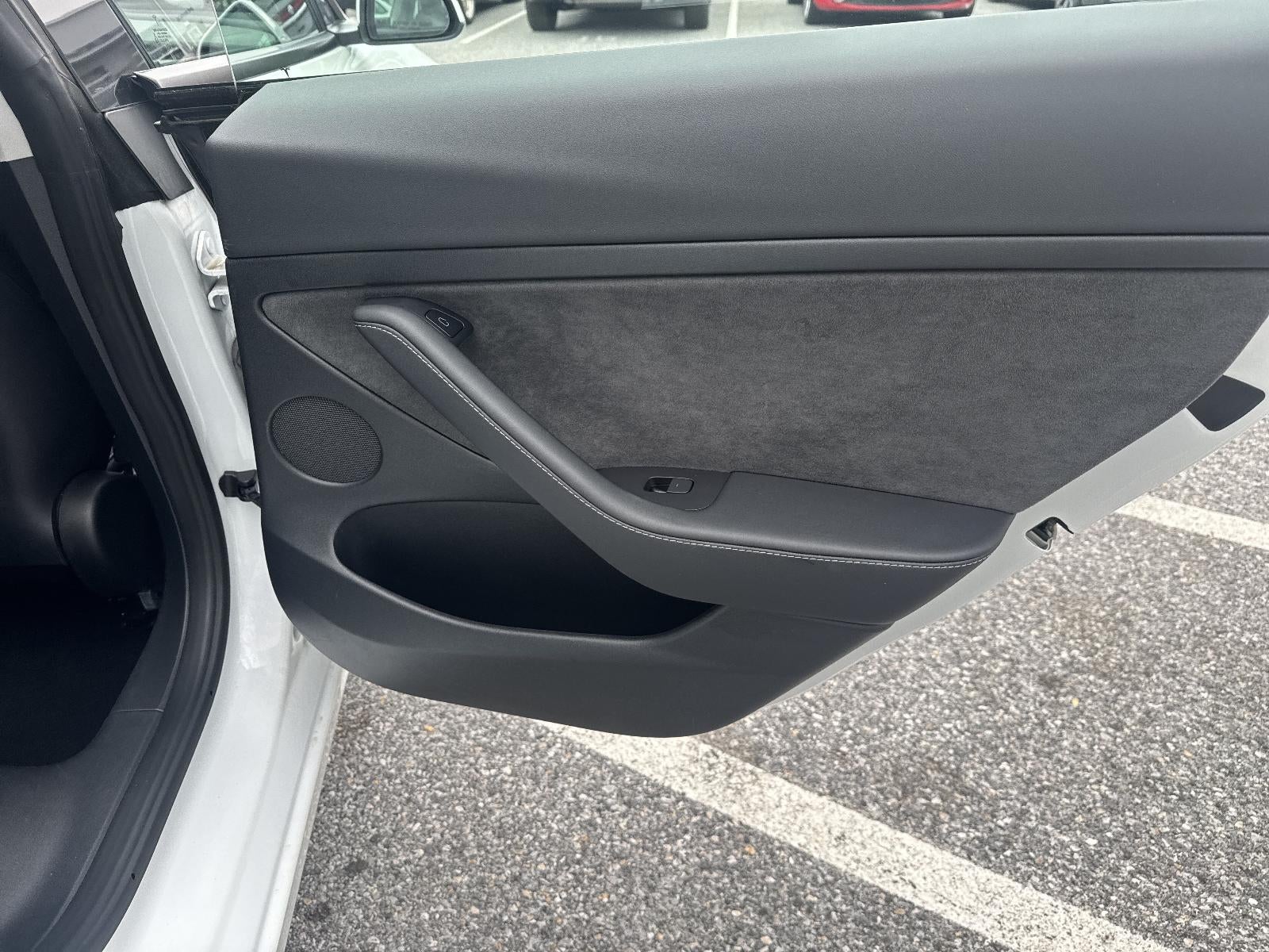 2023 Tesla Model 3 RWD