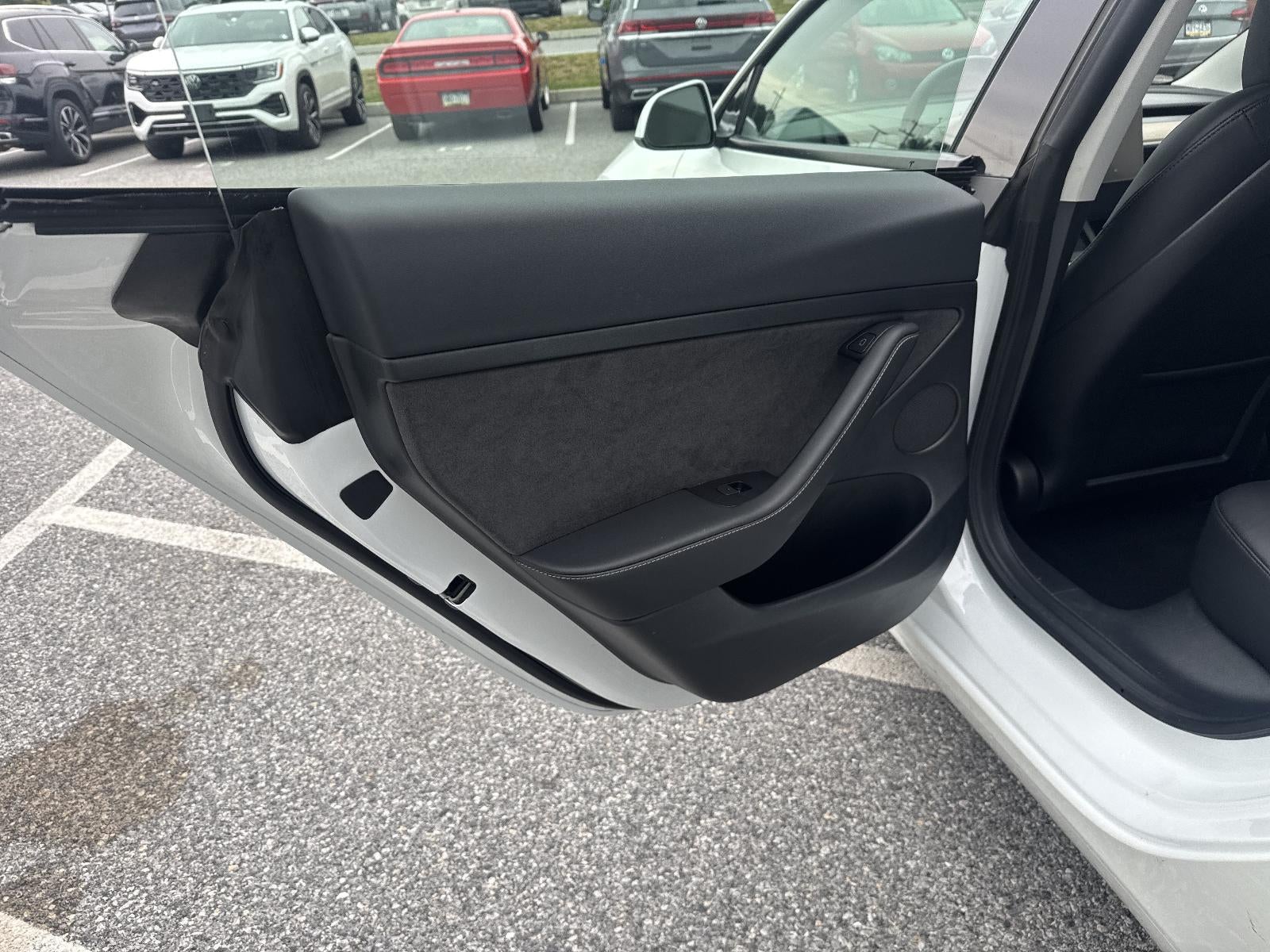 2023 Tesla Model 3 RWD
