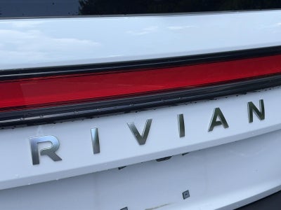 2022 Rivian R1S Launch Edition AWD