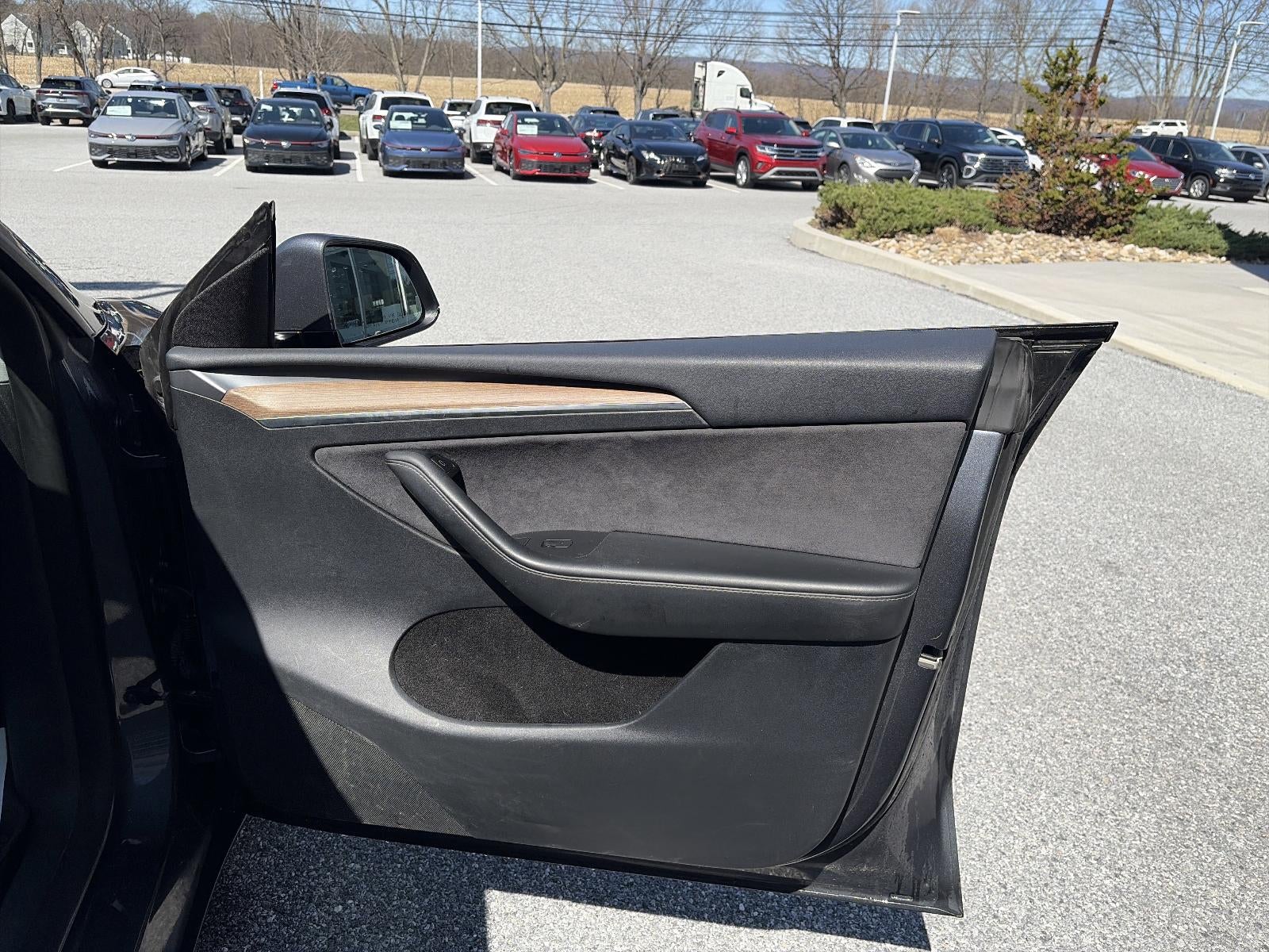 2022 Tesla Model Y Long Range AWD