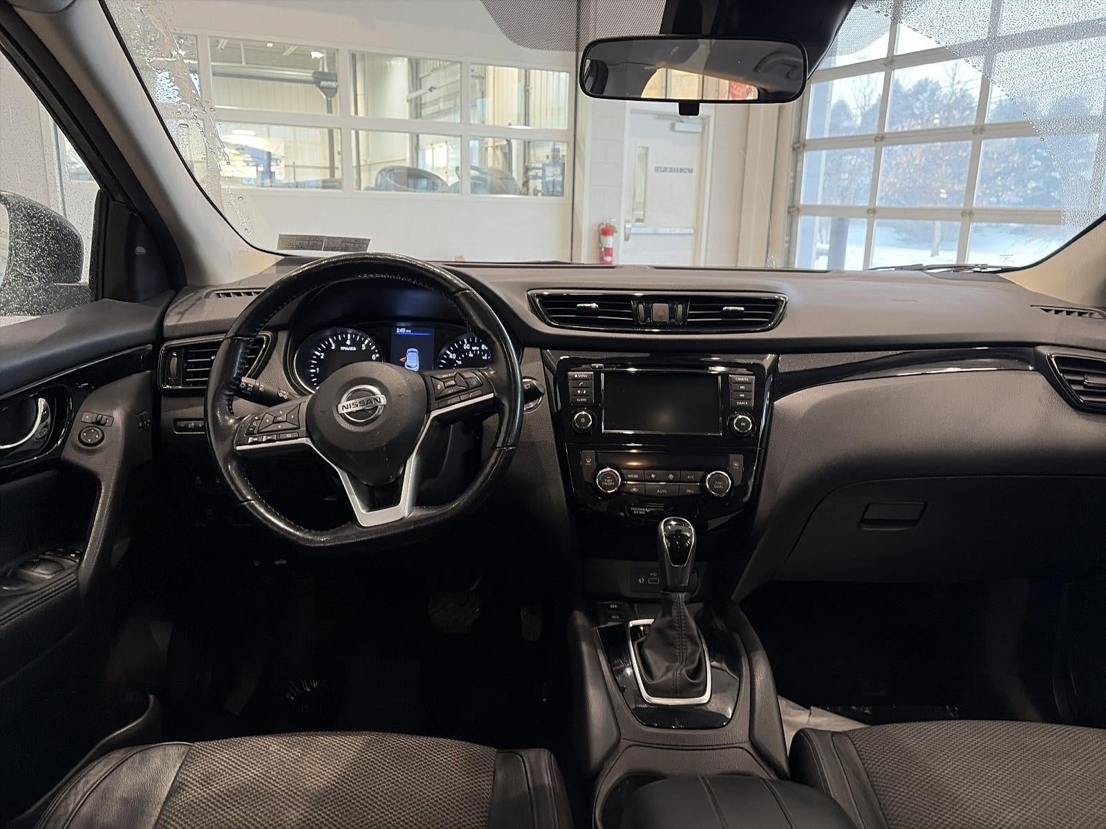 2022 Nissan Rogue Sport AWD SV