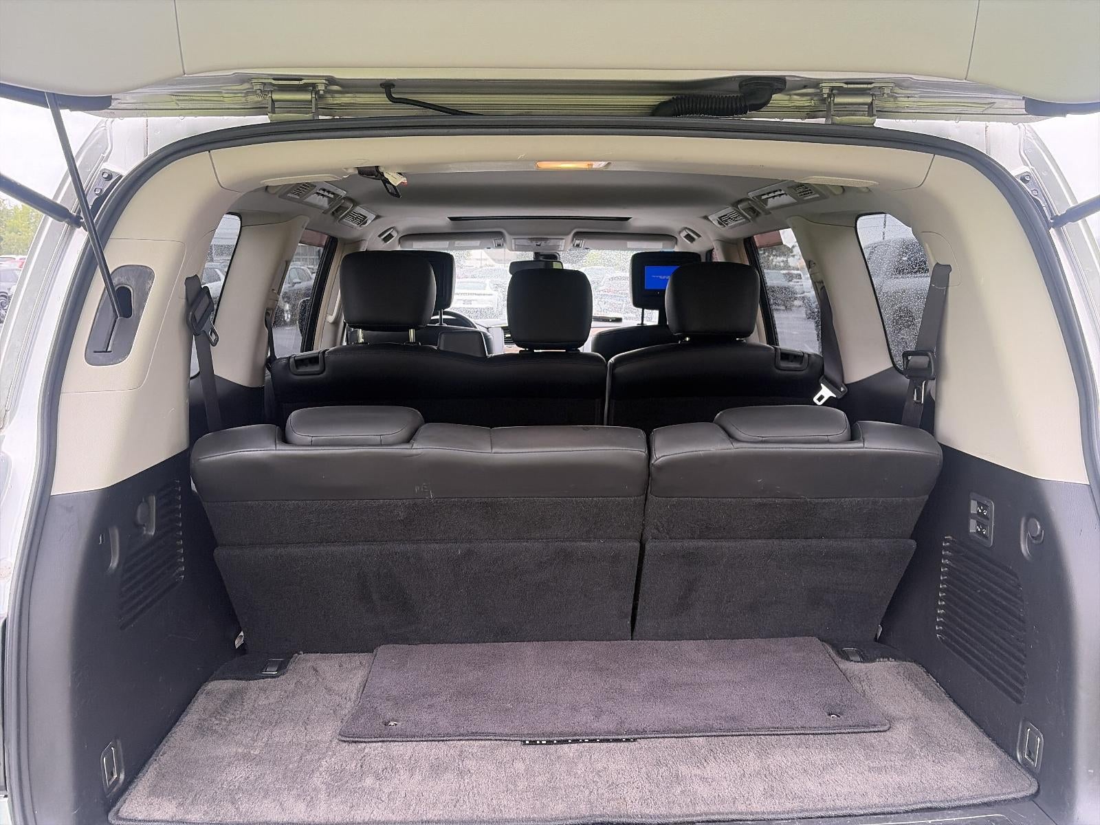 2012 INFINITI QX56 4WD 8-passenger