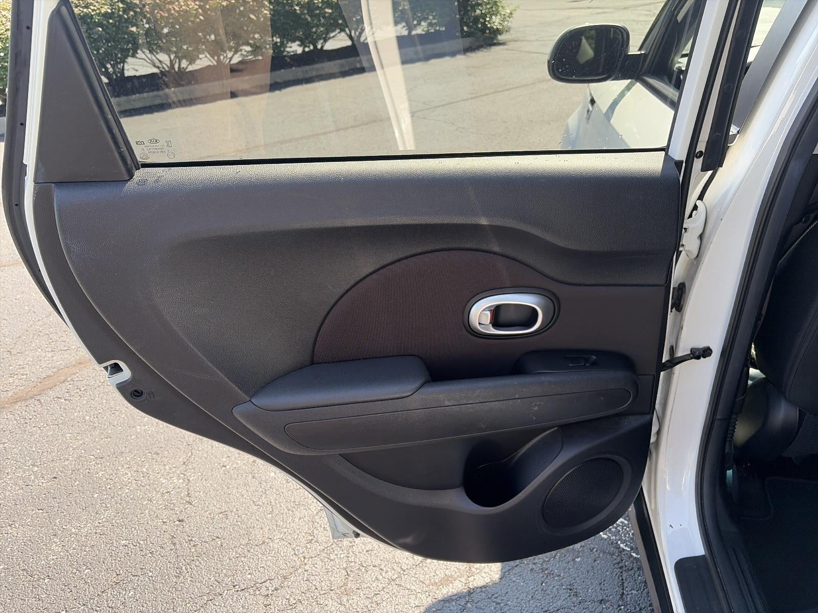 2015 Kia Soul 5dr Wgn Auto +