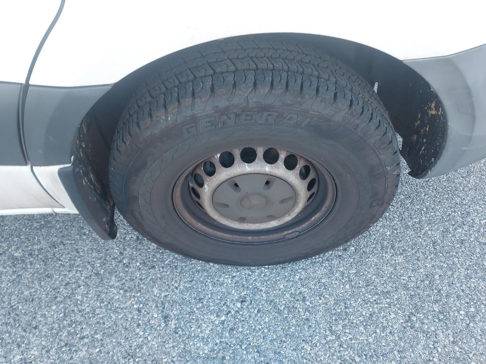 2021 Mercedes-Benz Sprinter Cargo Van 1500 Standard Roof I4 144" RWD