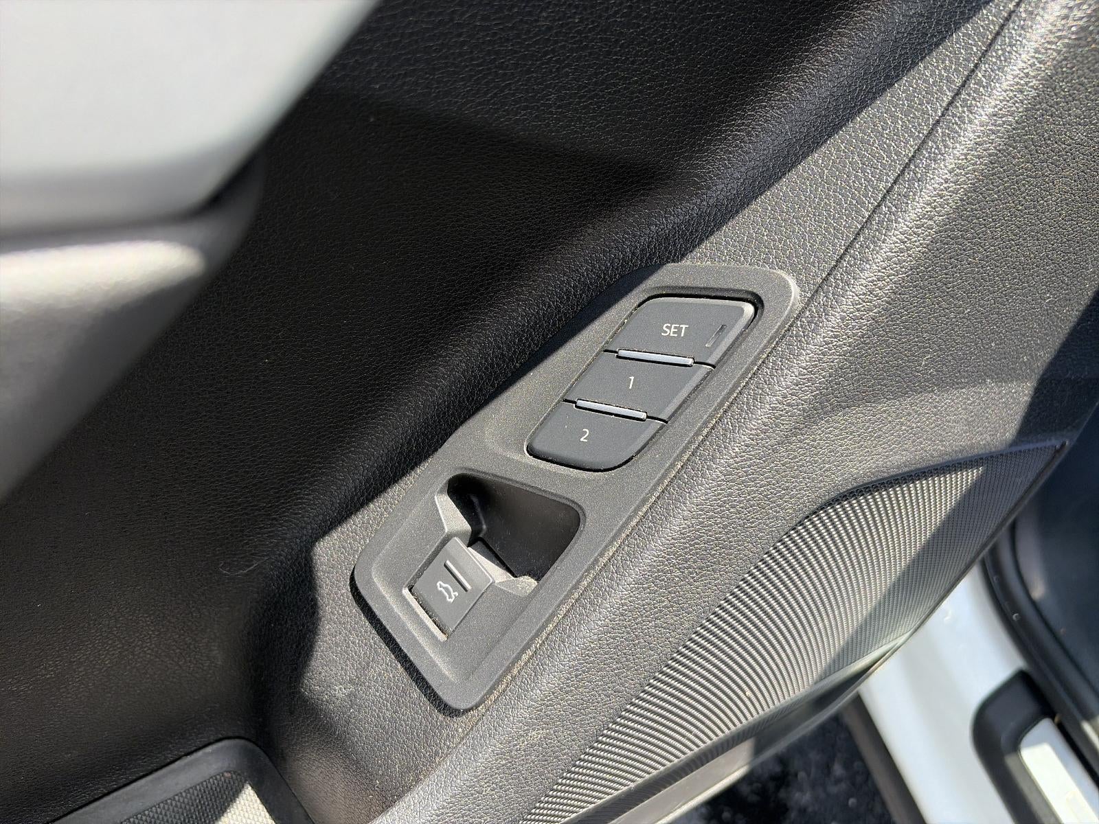 2023 Audi Q3 S line Premium 45 TFSI quattro
