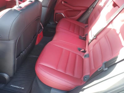 2025 Porsche Macan GTS AWD