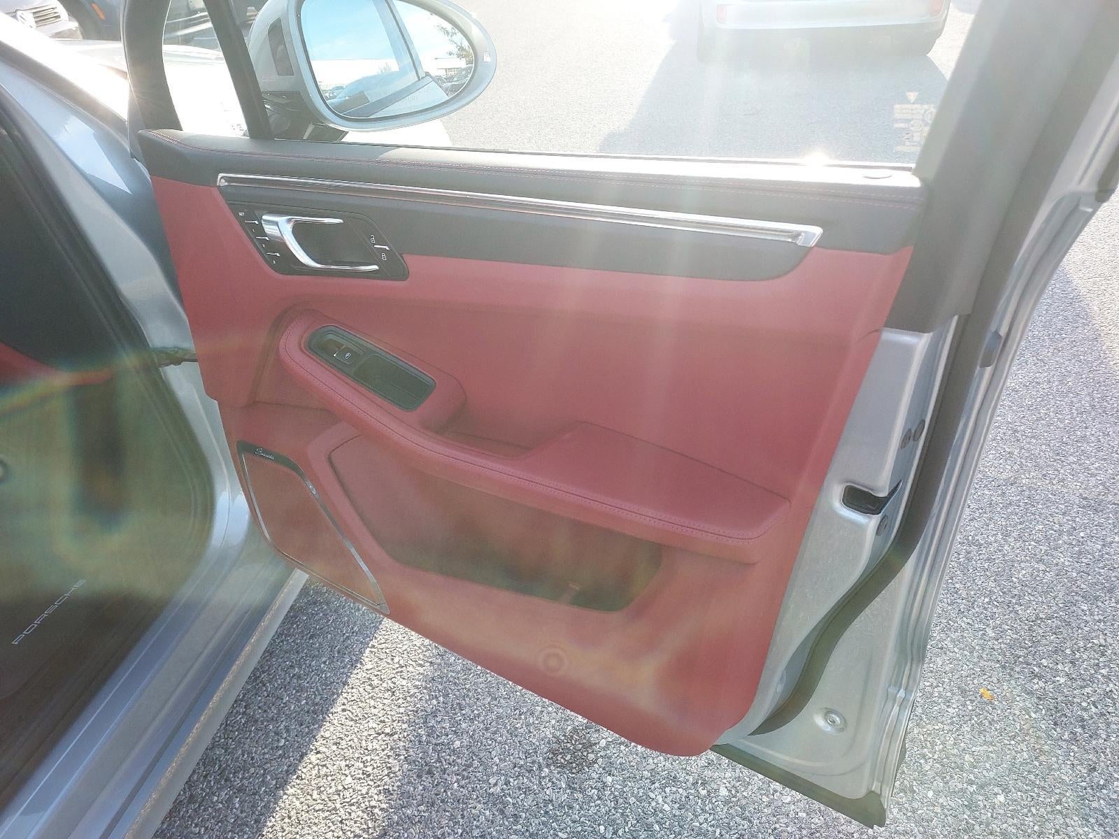 2025 Porsche Macan GTS AWD