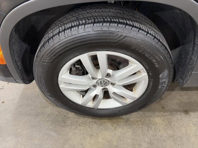 2017 Volkswagen Tiguan 2.0T S FWD
