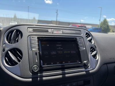 2017 Volkswagen Tiguan Limited 2.0T 4MOTION