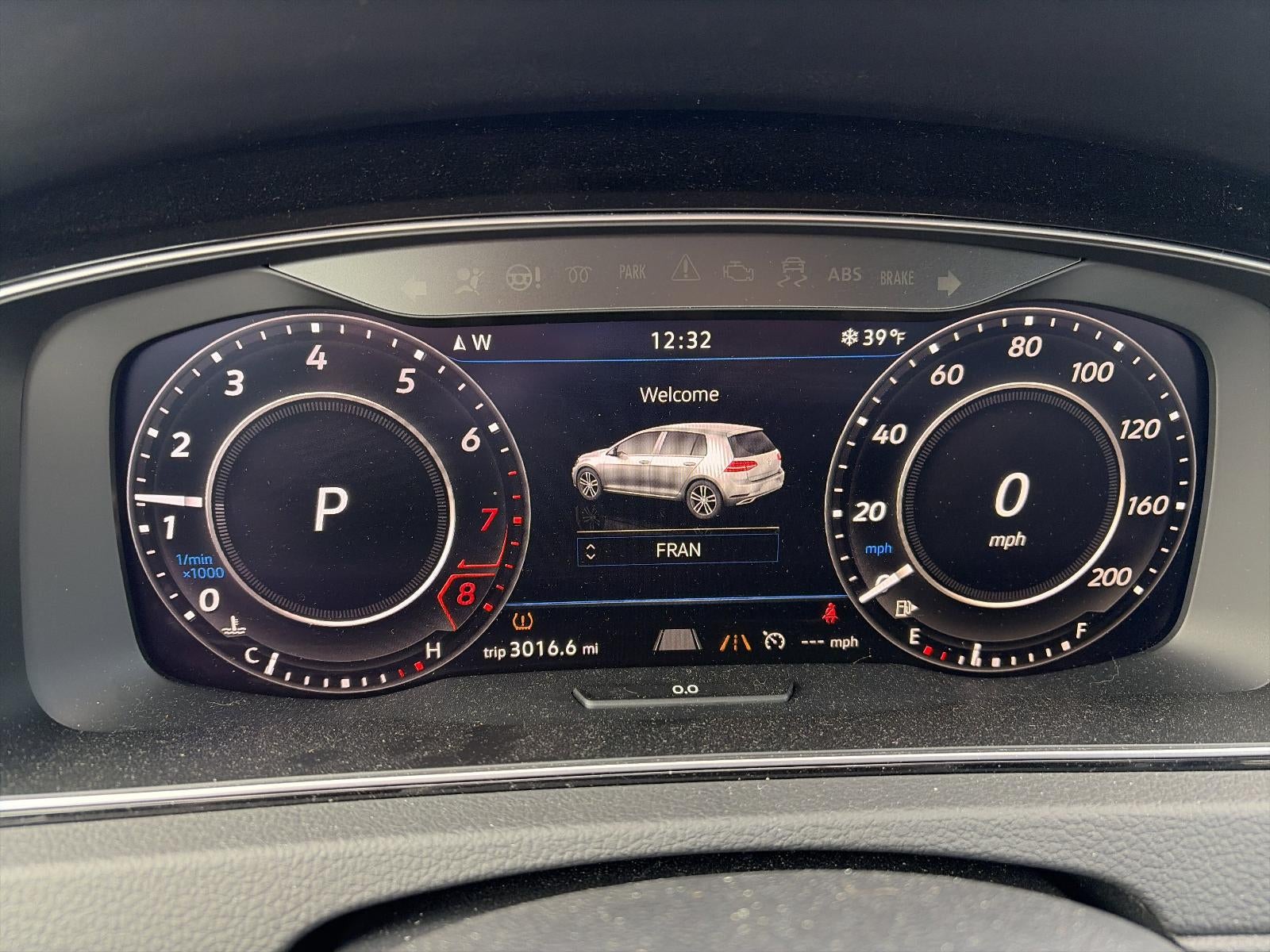 2019 Volkswagen Golf R 2.0T DSG w/DCC/Nav