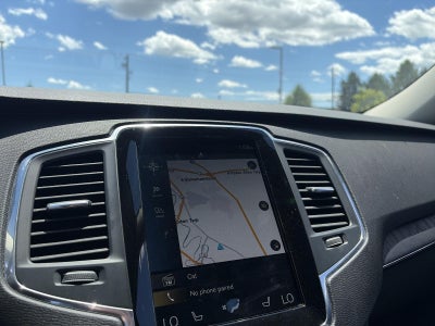 2020 Volvo XC90 T6 AWD Momentum 7 Passenger