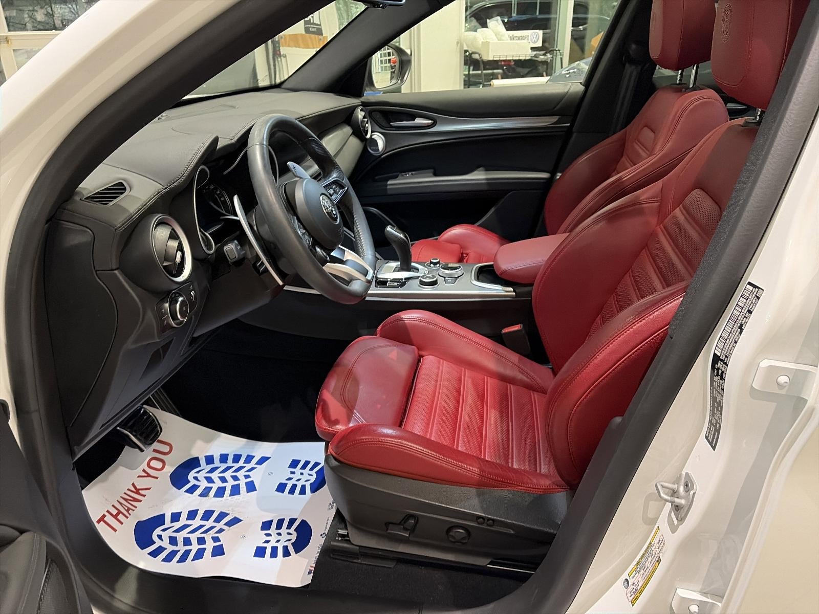 2023 Alfa Romeo Stelvio Veloce AWD