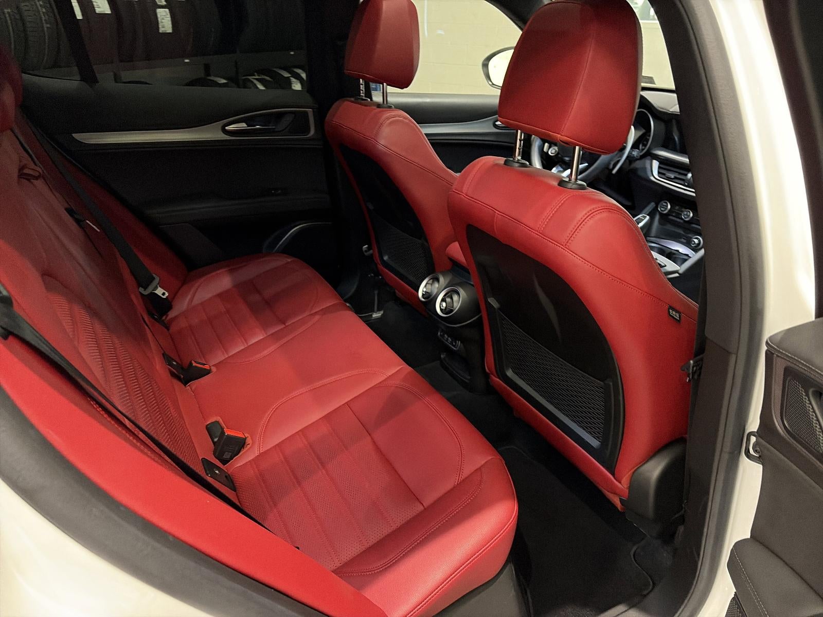 2023 Alfa Romeo Stelvio Veloce AWD