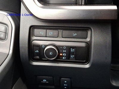 2023 Ford Super Duty F-250 SRW LARIAT 4WD Crew Cab 6.75' Box