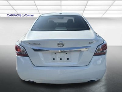 2015 Nissan Altima 4dr Sdn I4 2.5 SV
