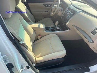 2015 Nissan Altima 4dr Sdn I4 2.5 SV