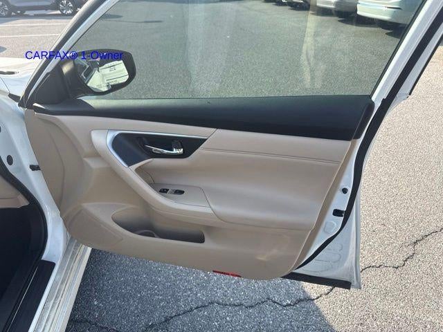 2015 Nissan Altima 4dr Sdn I4 2.5 SV