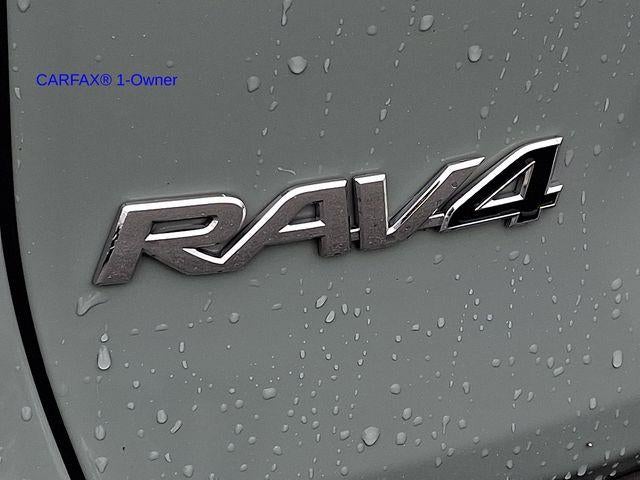 2019 Toyota RAV4 Hybrid XLE AWD (Natl)