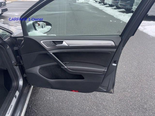 2017 Volkswagen Golf Alltrack 1.8T S DSG