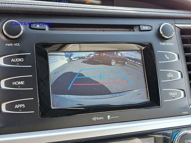 2015 Toyota Highlander AWD 4dr V6 LE (SE)