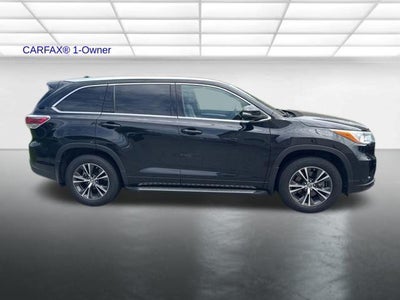 2016 Toyota Highlander AWD 4dr V6 XLE (Natl)