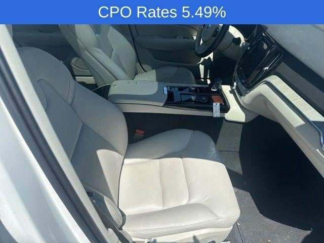 2025 Volvo S60 Plug-In Hybrid T8 AWD Plus