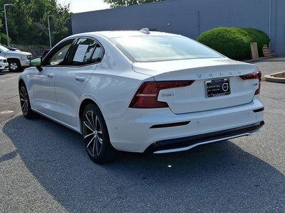 2025 Volvo S60 Plug-In Hybrid T8 AWD Plus