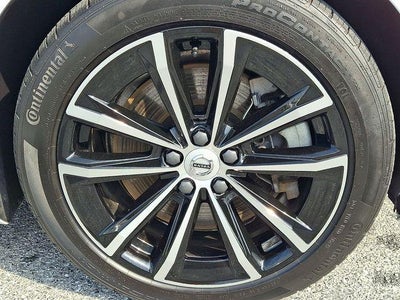 2025 Volvo S60 Plug-In Hybrid T8 AWD Plus
