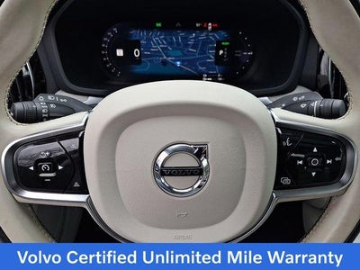 2023 Volvo S60 Recharge Plug-In Hybrid T8 eAWD PHEV Plus Dark Theme